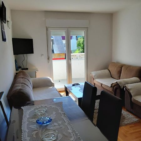 Apartments Jovana Žabljak エクステリア 写真